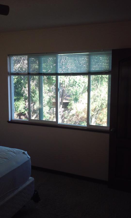 Overlooking Clearlake From The Living Room Exterior photo